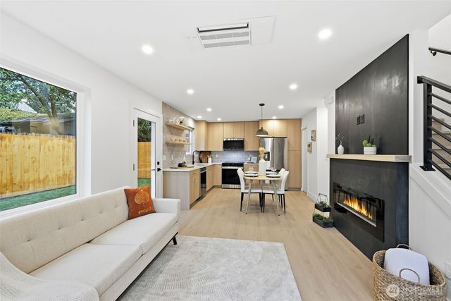 14323 Wayne Place N, Seattle, WA 98133