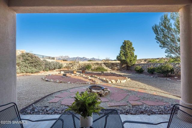 1910 San Fernando Drive, Las Cruces, NM 88011