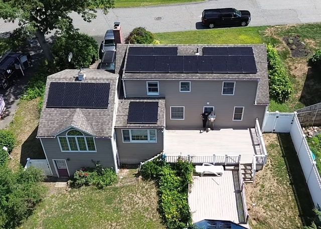 58 Baymor Dr, East Longmeadow, MA 01028