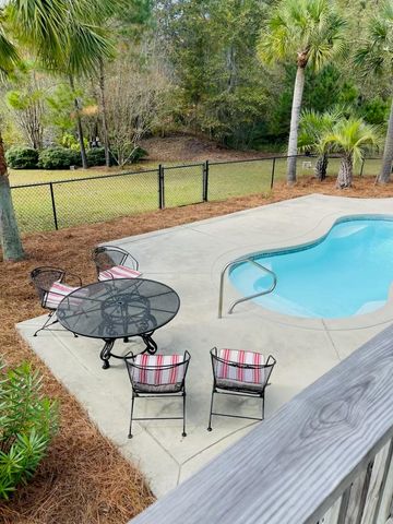 5414 Hampton Rd., Conway, SC 29527