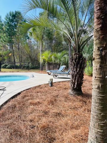 5414 Hampton Rd., Conway, SC 29527