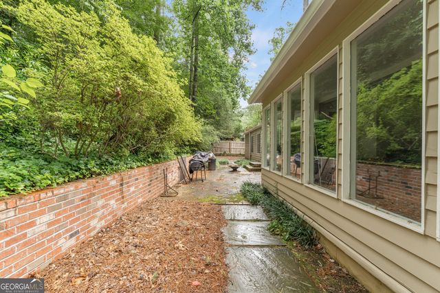 2986 Mornington Drive NW, Atlanta, GA 30327