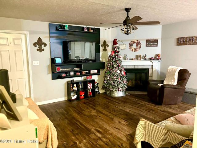 133 Trevor Ct, Mt Washington, KY 40047