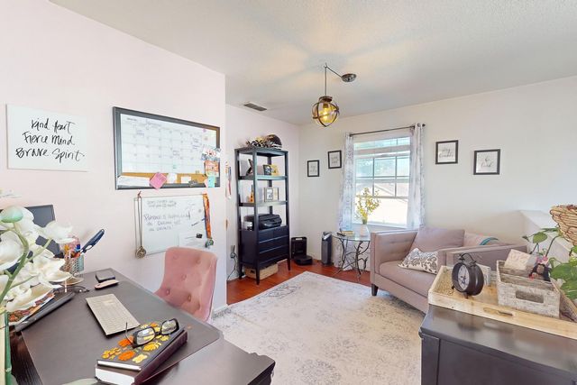 1122 Maple St, Marysville, CA 95901