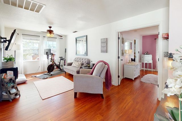 1122 Maple St, Marysville, CA 95901