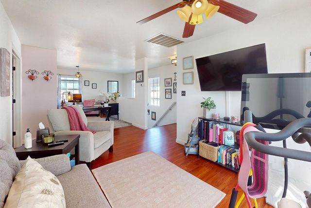 1122 Maple St, Marysville, CA 95901