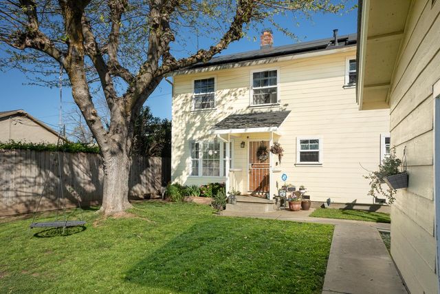 1122 Maple St, Marysville, CA 95901