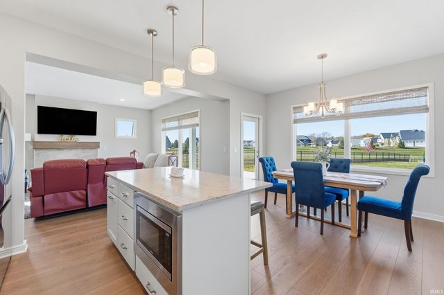 674 Ridley Park Way, Huntertown, IN 46748