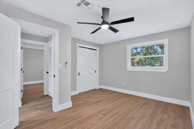 950 26TH AVENUE S, St Petersburg, FL 33705
