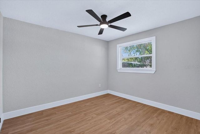 950 26TH AVENUE S, St Petersburg, FL 33705