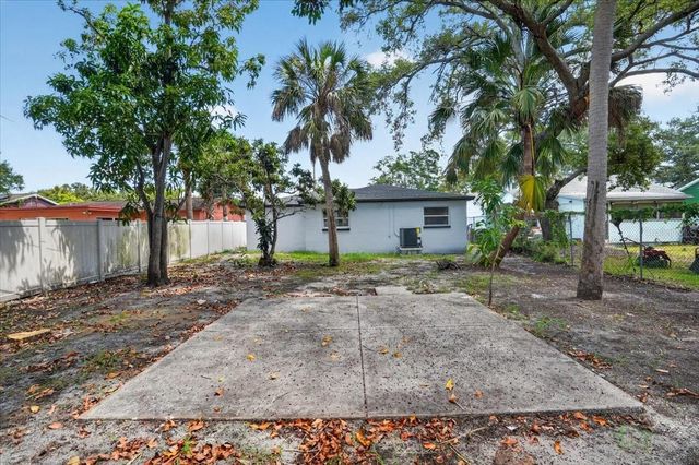 950 26TH AVENUE S, St Petersburg, FL 33705