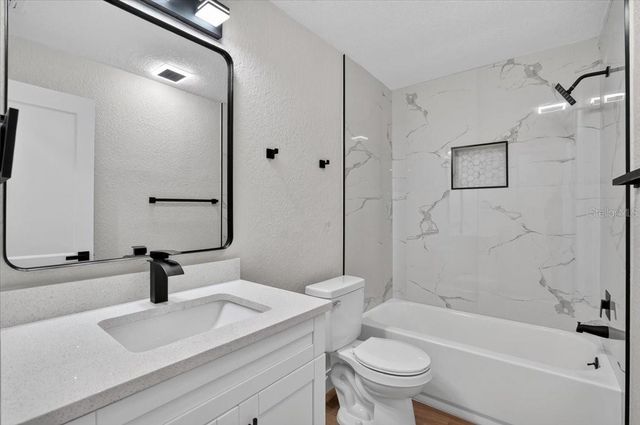 950 26TH AVENUE S, St Petersburg, FL 33705