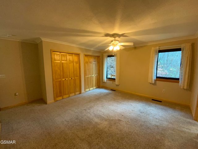 1170 Cole Lane, Gatlinburg, TN 37738