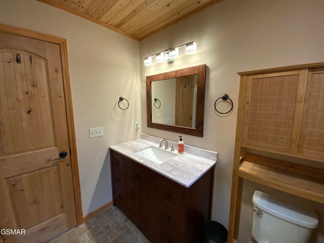 1170 Cole Lane, Gatlinburg, TN 37738