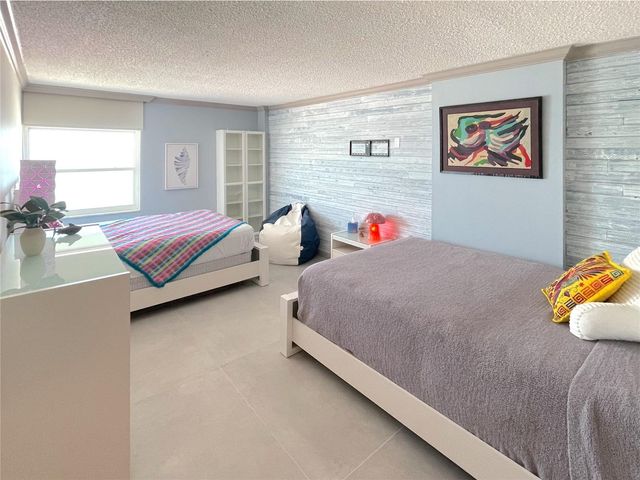 17400 GULF BOULEVARD B8, Redington Shores, FL 33708