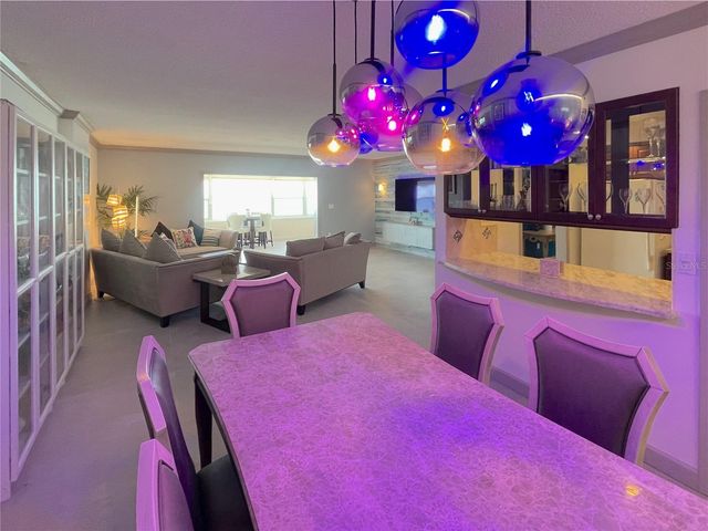 17400 GULF BOULEVARD B8, Redington Shores, FL 33708