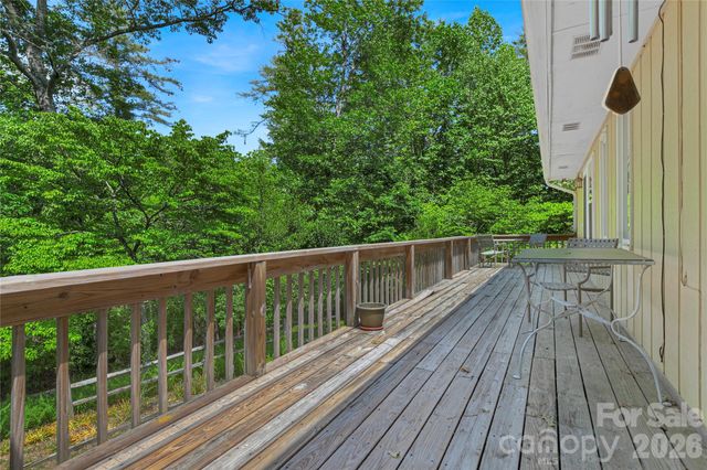 94 Sweetwater Lane, Pisgah Forest, NC 28768