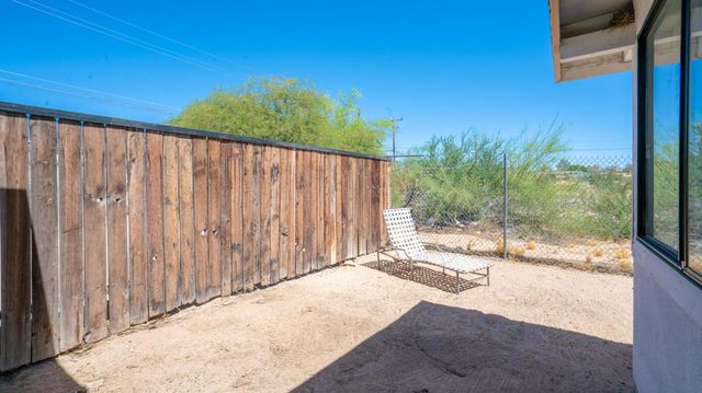 6010 Ocotillo Avenue, 29 Palms, CA 92277