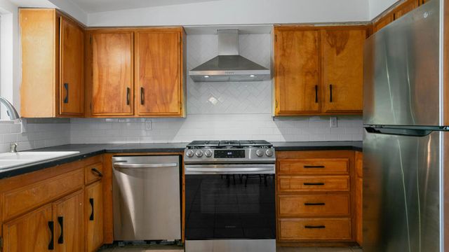 6010 Ocotillo Avenue, 29 Palms, CA 92277