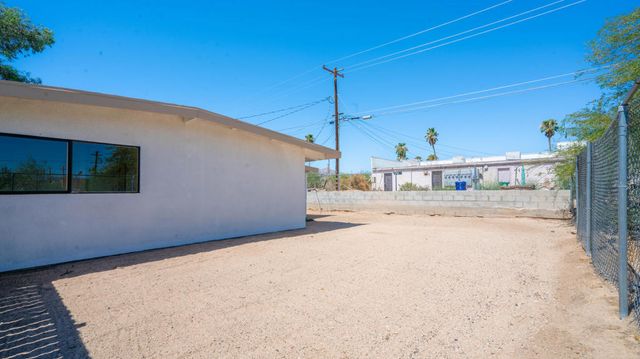 6010 Ocotillo Avenue, 29 Palms, CA 92277