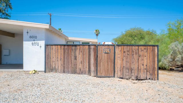 6010 Ocotillo Avenue, 29 Palms, CA 92277