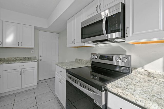 836 Evergreen Drive, Lake Park, FL 33403