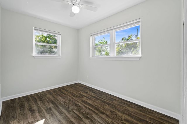 836 Evergreen Drive, Lake Park, FL 33403