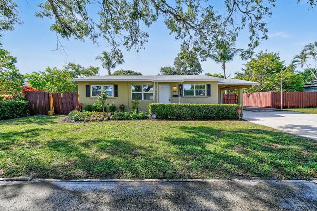 836 Evergreen Drive, Lake Park, FL 33403