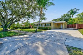 836 Evergreen Drive, Lake Park, FL 33403