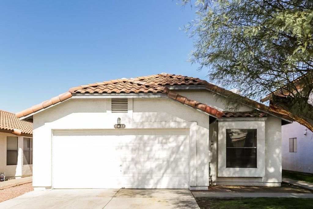 11622 W Olive Drive, Avondale, AZ 85392