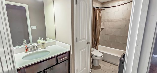 4223 WETHERSBY DR, Memphis, TN 38125