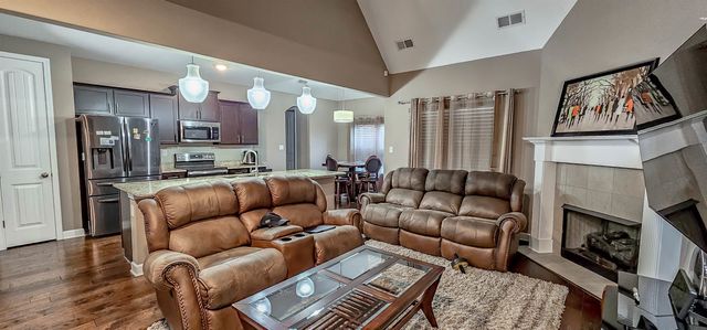 4223 WETHERSBY DR, Memphis, TN 38125