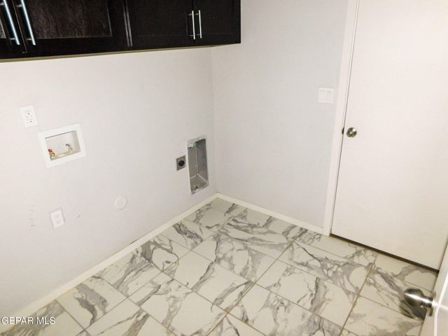 13813 Flora Vista Avenue, Horizon City, TX 79928