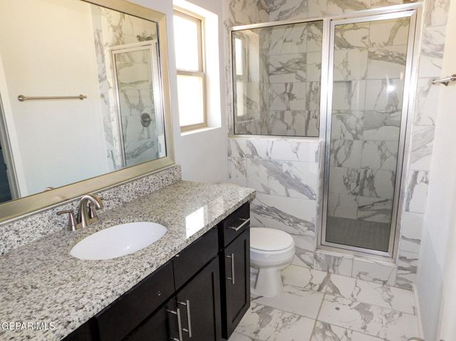 13813 Flora Vista Avenue, Horizon City, TX 79928