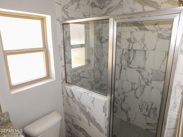 13813 Flora Vista Avenue, Horizon City, TX 79928