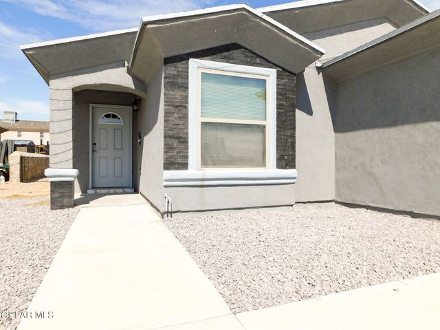 13813 Flora Vista Avenue, Horizon City, TX 79928