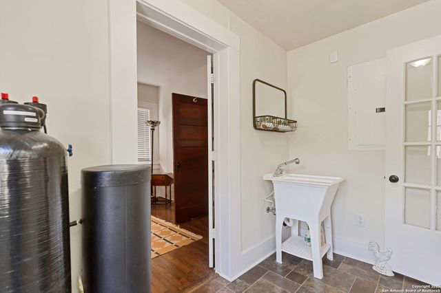 406 Tilden, Kenedy, TX 78119