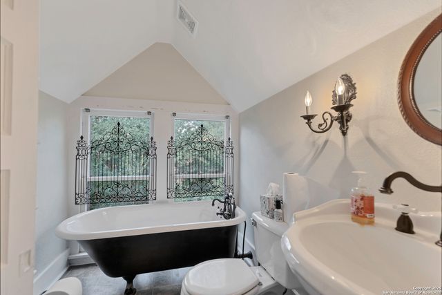 406 Tilden, Kenedy, TX 78119