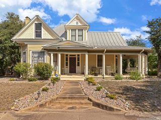 406 Tilden, Kenedy, TX 78119