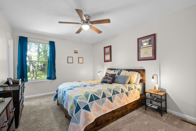 504 Linda Ln, Clarksville, TN 37042