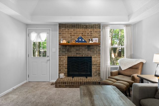 504 Linda Ln, Clarksville, TN 37042
