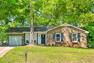 504 Linda Ln, Clarksville, TN 37042
