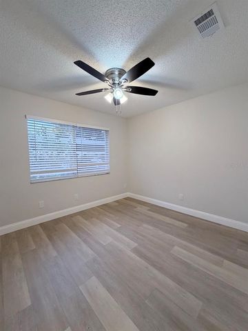 12406 EAGLESWOOD DRIVE B, Hudson, FL 34667