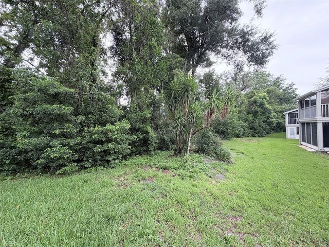 12406 EAGLESWOOD DRIVE B, Hudson, FL 34667