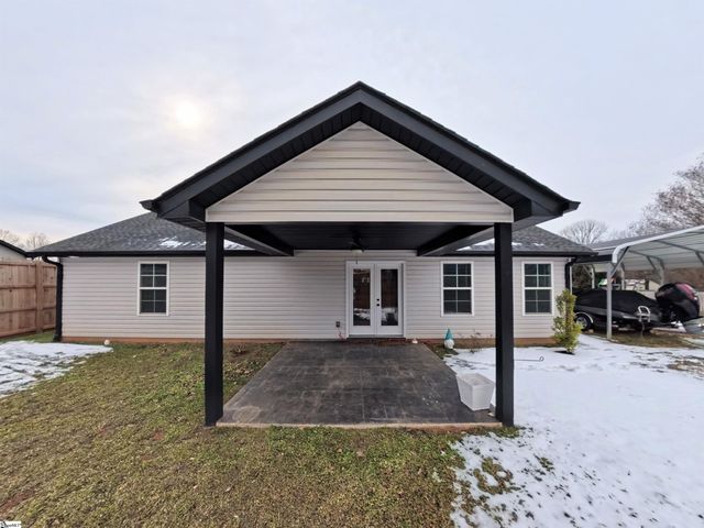 115 Otts Shoals Road, Roebuck, SC 29376