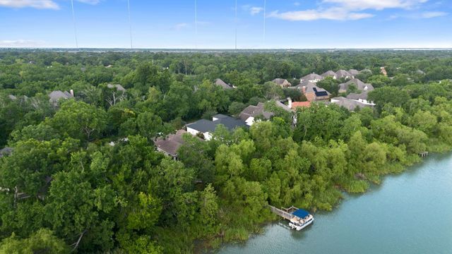 128 Flamingo Island Drive, Missouri City, TX 77459