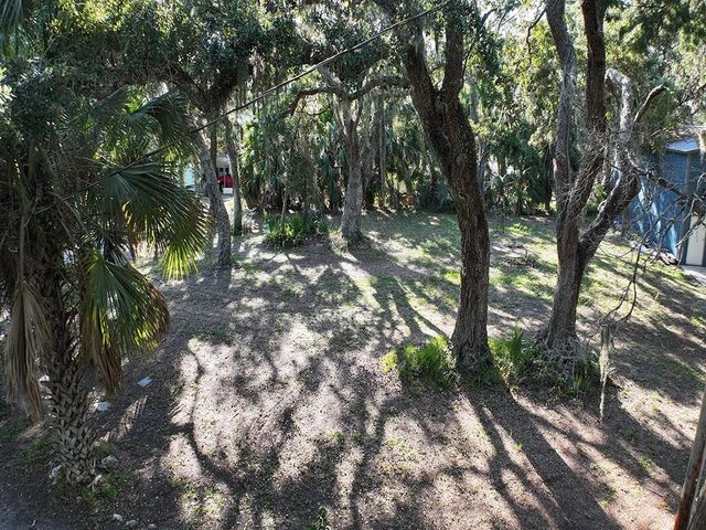 1246 Live Oak Island Road, Crawfordville, FL 32327