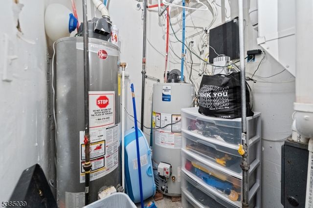 22 Godwin Ave, Paterson City, NJ 07501