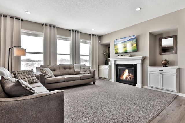 4982 143rd Court N, Hugo, MN 55038