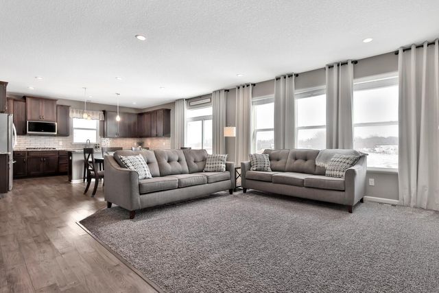 4982 143rd Court N, Hugo, MN 55038